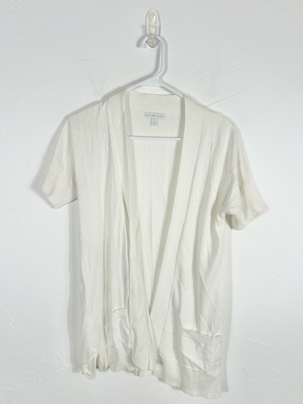 New York & Company White Open Front Cardigan Short Sleeve Pocket Sweater